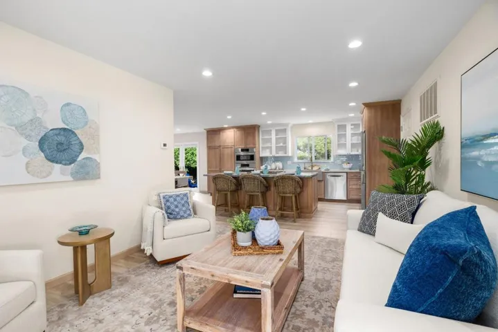 1600 49th Avenue, Capitola, California 95010