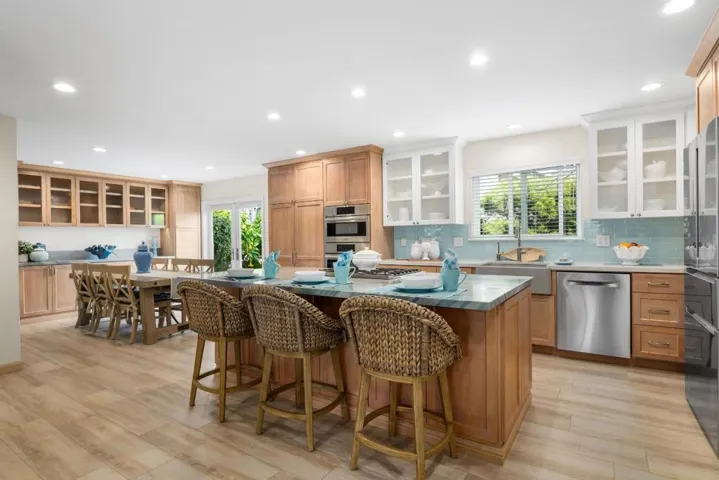 1600 49th Avenue, Capitola, California 95010
