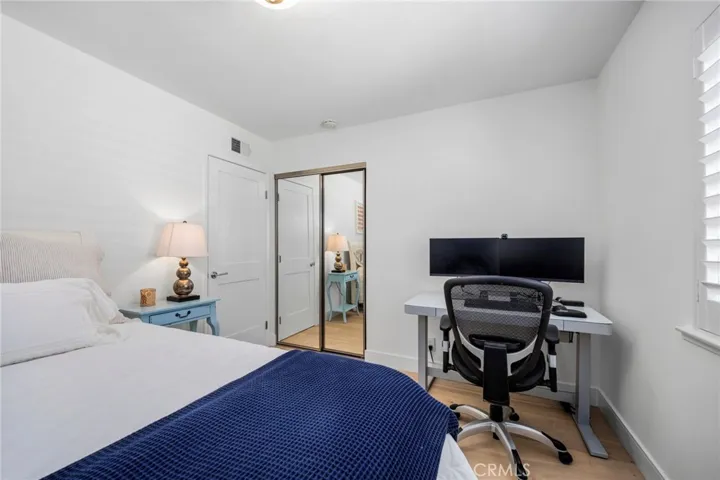 235 22nd Street, Costa Mesa, California 92627
