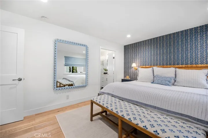 235 22nd Street, Costa Mesa, California 92627