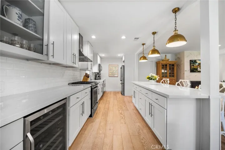 235 22nd Street, Costa Mesa, California 92627