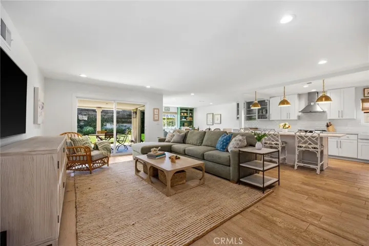235 22nd Street, Costa Mesa, California 92627