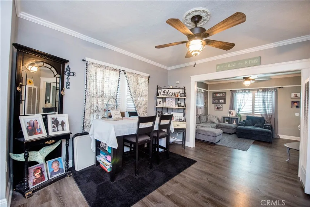 720 S Buena Vista Avenue, Corona, California 92882 home-pic-18