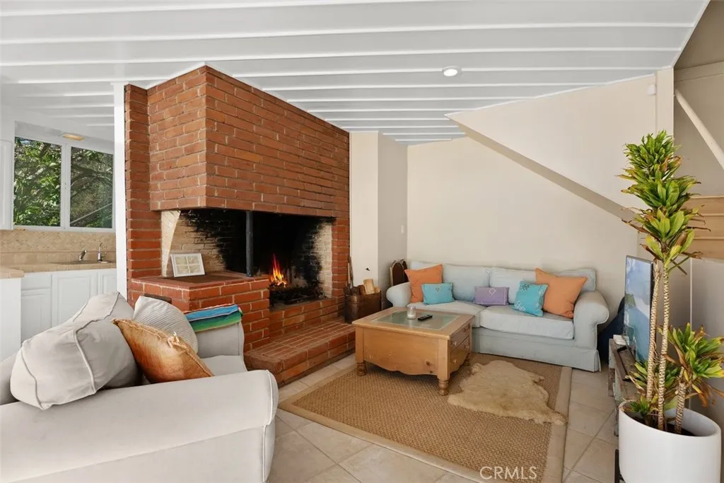 31995 Coast Hwy., Laguna Beach, California 92651 home-pic-22