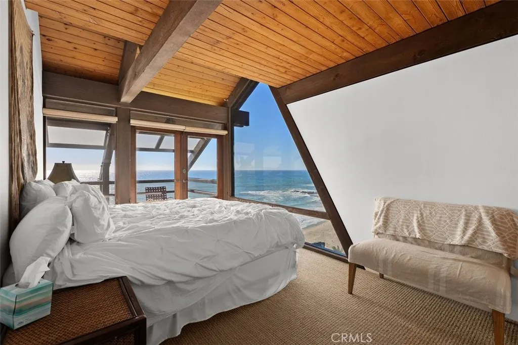 31995 Coast Hwy., Laguna Beach, California 92651 home-pic-17
