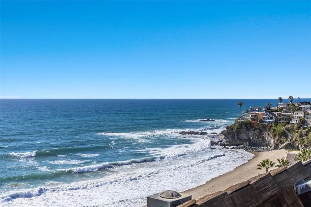 31995 Coast Hwy., Laguna Beach, California 92651 home-pic-1