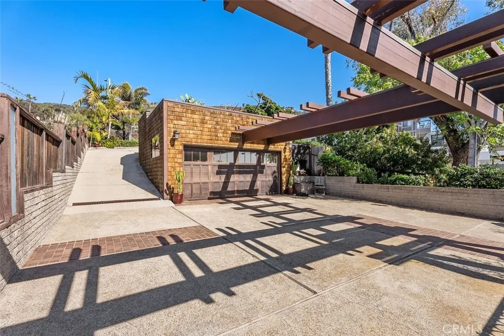 31995 Coast Hwy., Laguna Beach, California 92651 home-pic-25