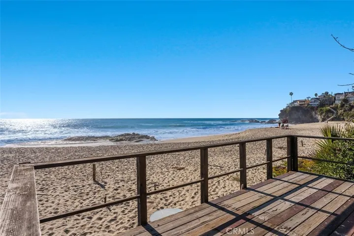 31995 Coast Hwy., Laguna Beach, California 92651
