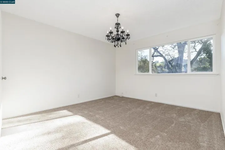 490 Edgewood Dr 22, Vacaville, California 95688-3631