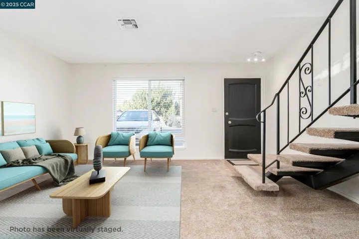 490 Edgewood Dr 22, Vacaville, California 95688-3631