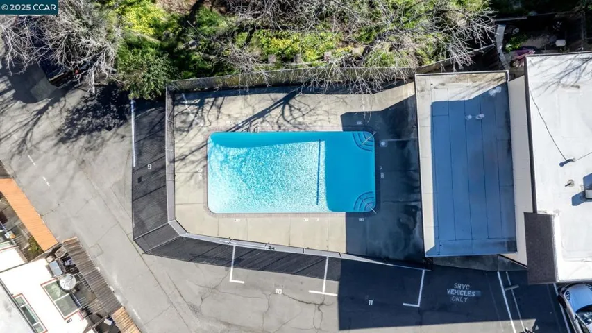 490 Edgewood Dr 22, Vacaville, California 95688-3631