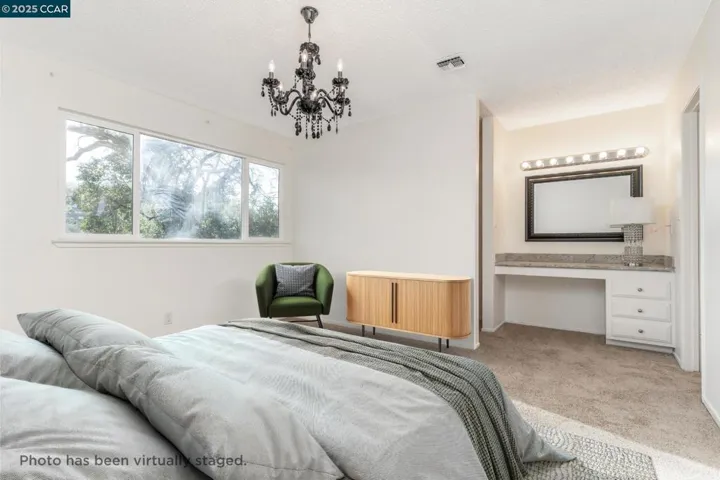 490 Edgewood Dr 22, Vacaville, California 95688-3631