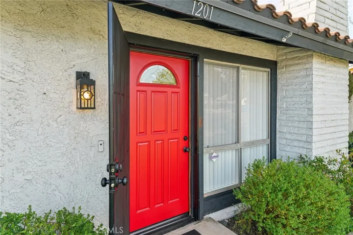 1201 N San Antonio Avenue, Upland, California 91786