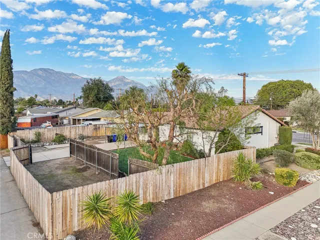 1201 N San Antonio Avenue, Upland, California 91786