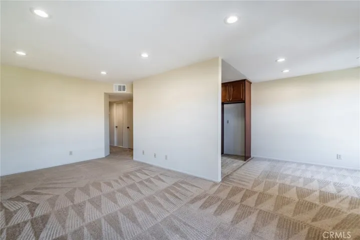 1140 Stanley Avenue, Glendale, California 91206
