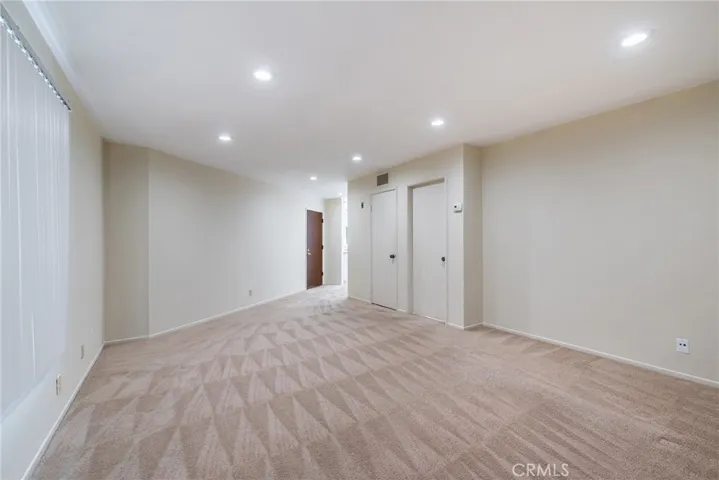 1140 Stanley Avenue, Glendale, California 91206