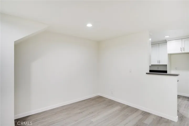 1140 Stanley Avenue, Glendale, California 91206