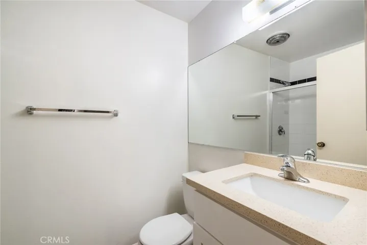 1140 Stanley Avenue, Glendale, California 91206