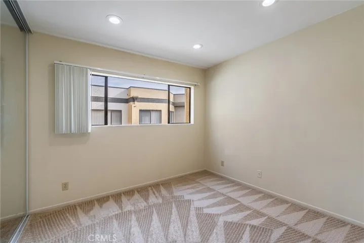 1140 Stanley Avenue, Glendale, California 91206