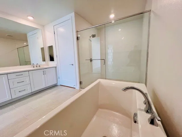 2305 Rivington, Irvine, California 92612