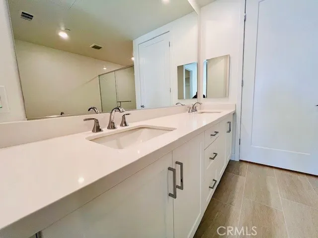2305 Rivington, Irvine, California 92612