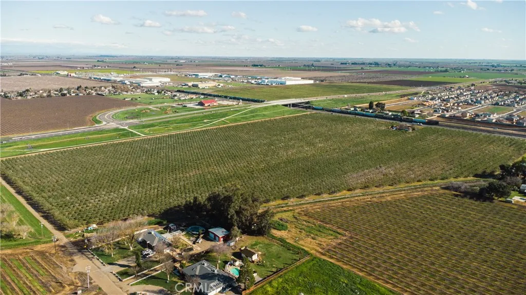3370 E State Highway 140, Merced, California 95340 home-pic-7