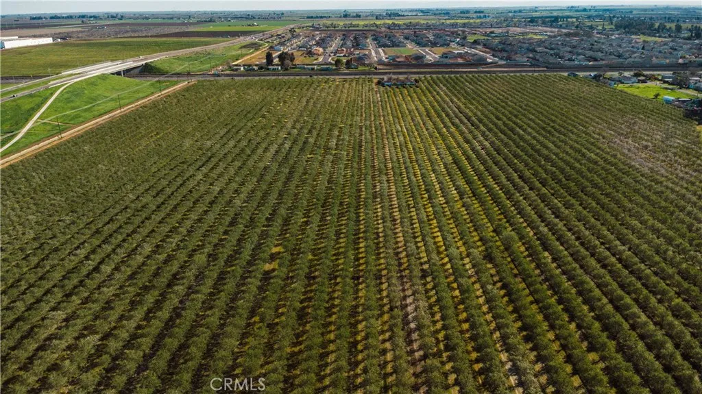 3370 E State Highway 140, Merced, California 95340 home-pic-6