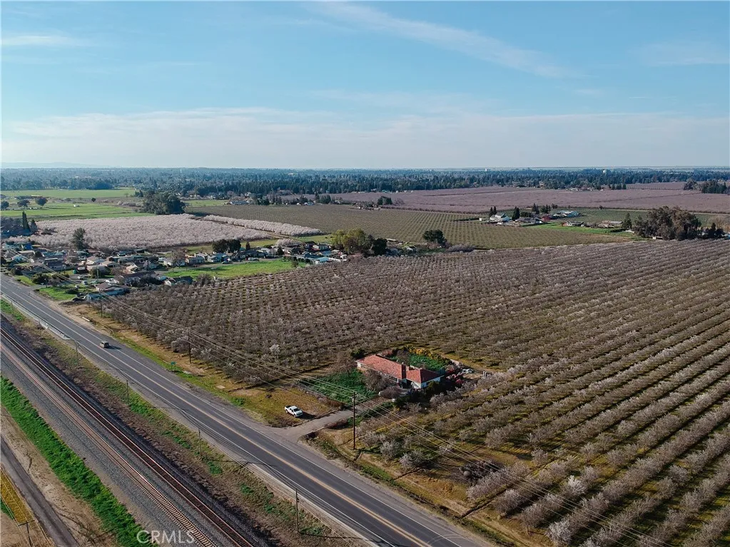 3370 E State Highway 140, Merced, California 95340 home-pic-9