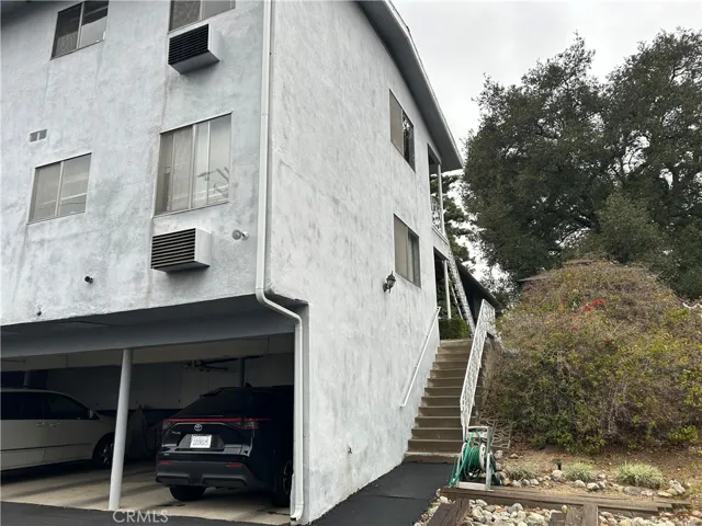 2218 Mira Vista Avenue, Montrose, California 91020
