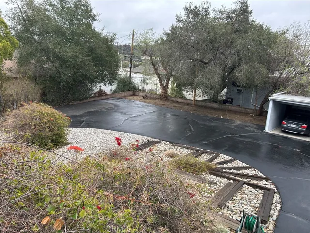 2218 Mira Vista Avenue, Montrose, California 91020