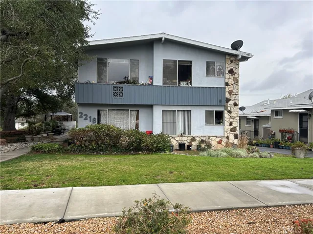 2218 Mira Vista Avenue, Montrose, California 91020