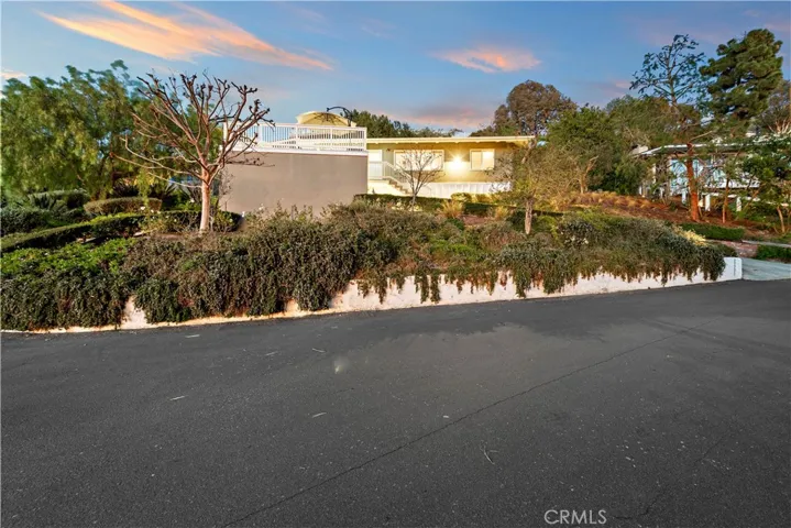 22271 3rd Avenue, Laguna Beach, California 92651