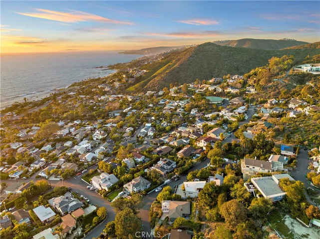 22271 3rd Avenue, Laguna Beach, California 92651