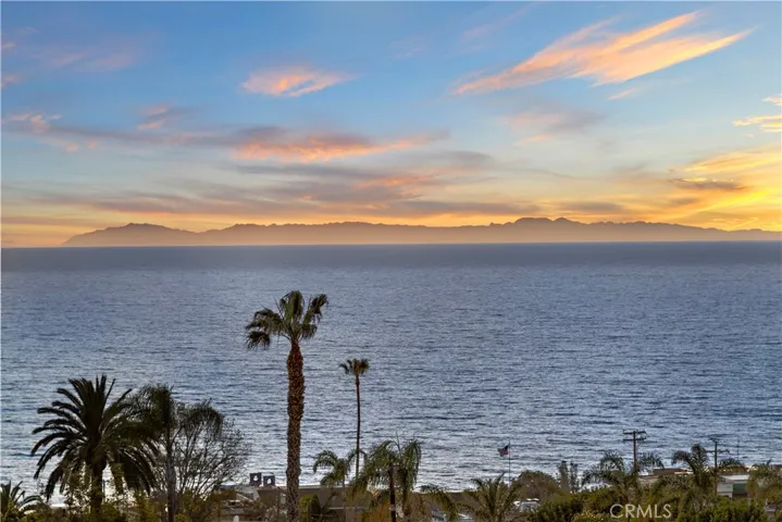 22271 3rd Avenue, Laguna Beach, California 92651