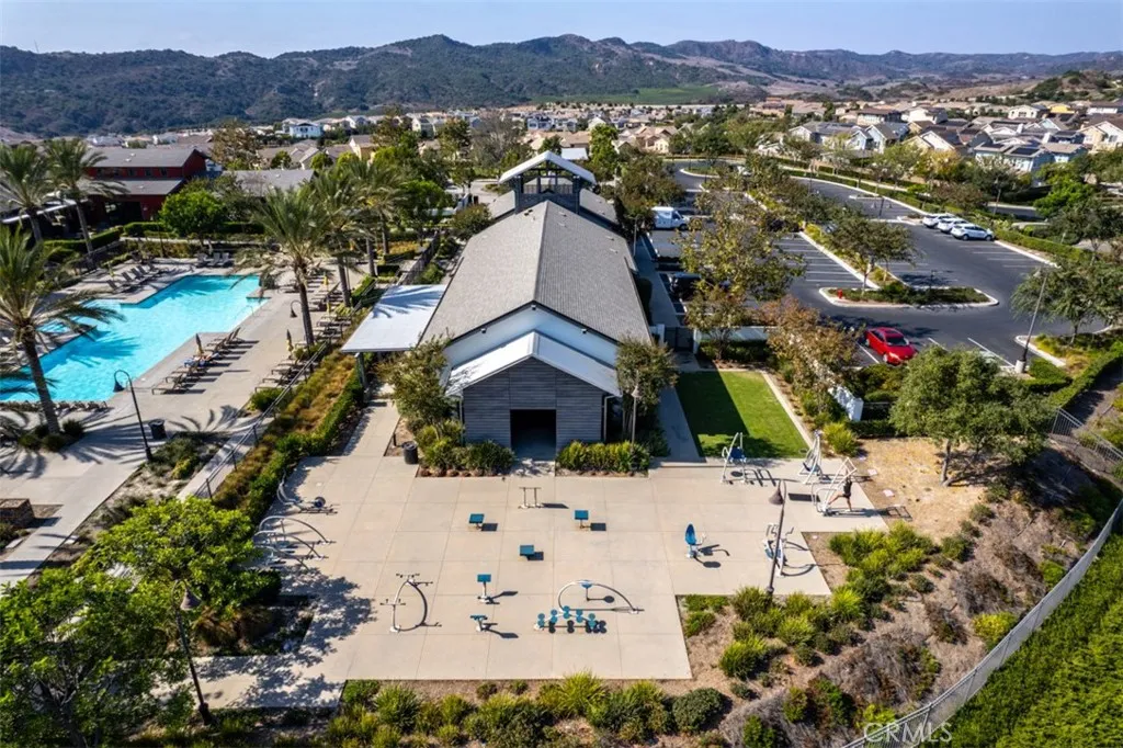 6 Volanta Court, Rancho Mission Viejo, California 92694 home-pic-52