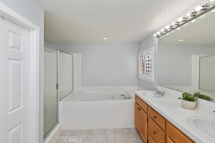 8379 Queen Anne Lane, Riverside, California 92508