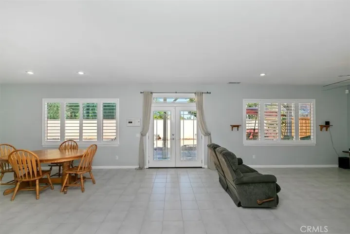 8379 Queen Anne Lane, Riverside, California 92508