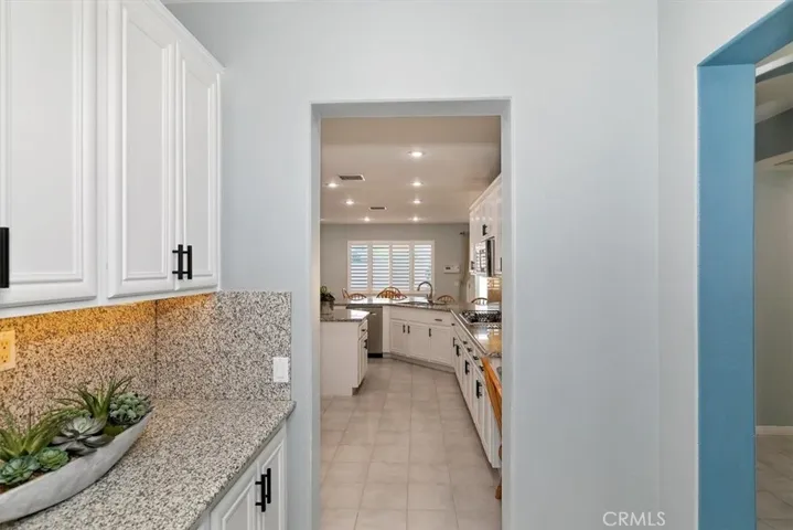 8379 Queen Anne Lane, Riverside, California 92508