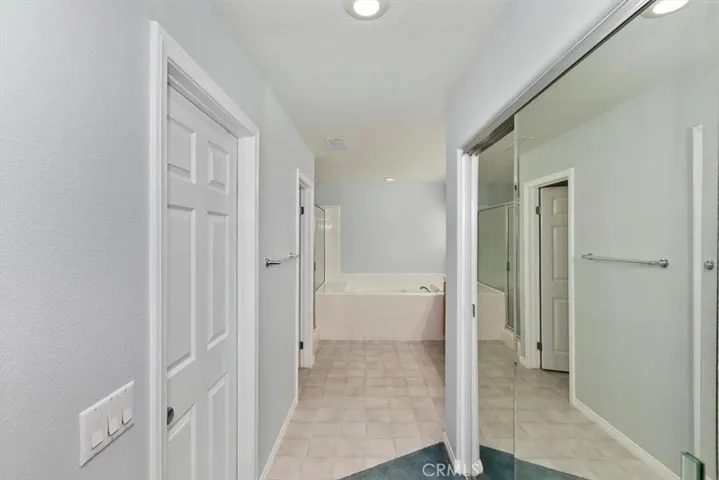 8379 Queen Anne Lane, Riverside, California 92508