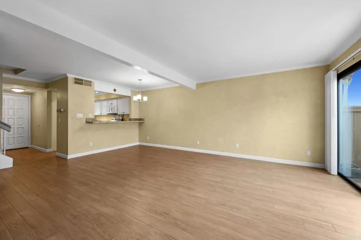 6837 Batiquitos Drive, Carlsbad, California 92011
