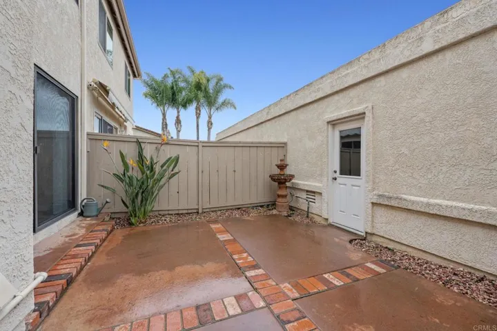 6837 Batiquitos Drive, Carlsbad, California 92011