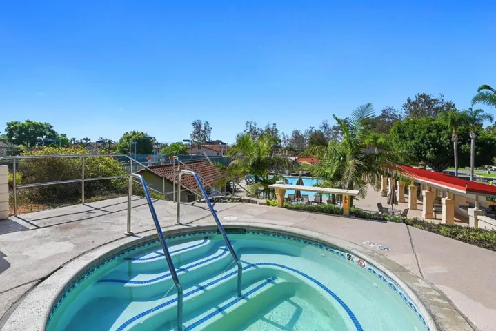6837 Batiquitos Drive, Carlsbad, California 92011