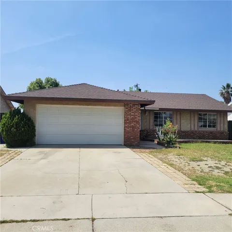 17435 Ramona Avenue, Fontana, California 92336