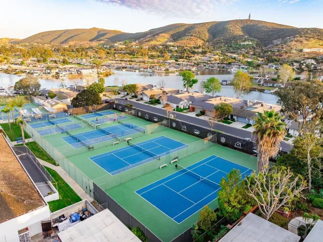 1505 La Plaza Drive, San Marcos, California 92078