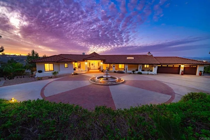 1505 La Plaza Drive, San Marcos, California 92078