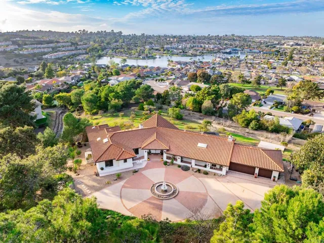 1505 La Plaza Drive, San Marcos, California 92078