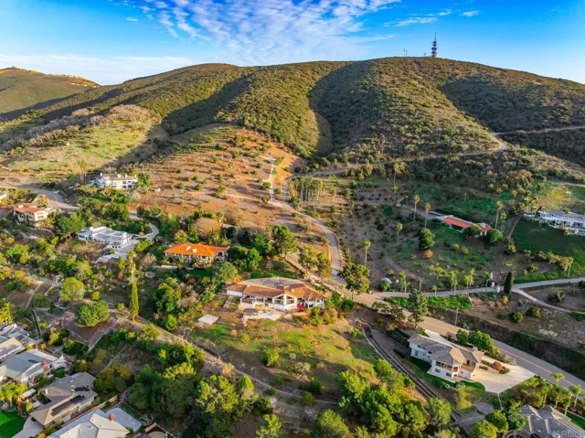 1505 La Plaza Drive, San Marcos, California 92078