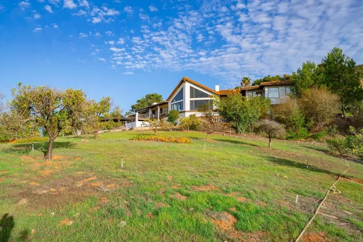 1505 La Plaza Drive, San Marcos, California 92078
