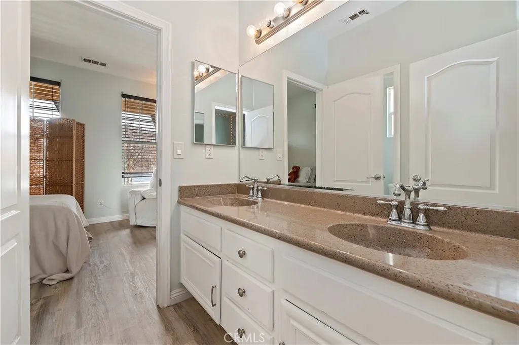 3060 Sun Delight Way, Hemet, California 92545 home-pic-22