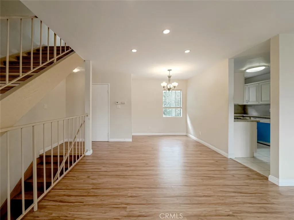 1245 East California Avenue 19, Glendale, California 91206 home-pic-10